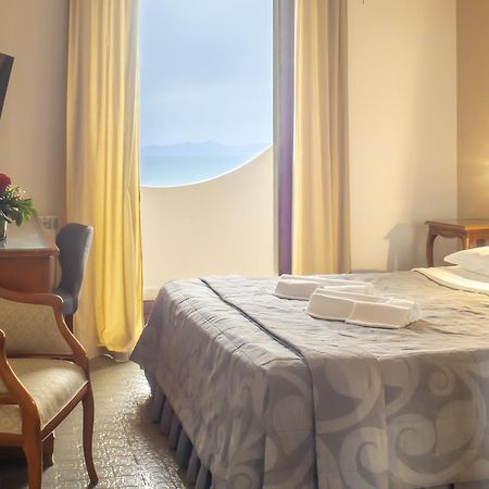 Hotel Sinuessa Terme Mondragone Exteriér fotografie