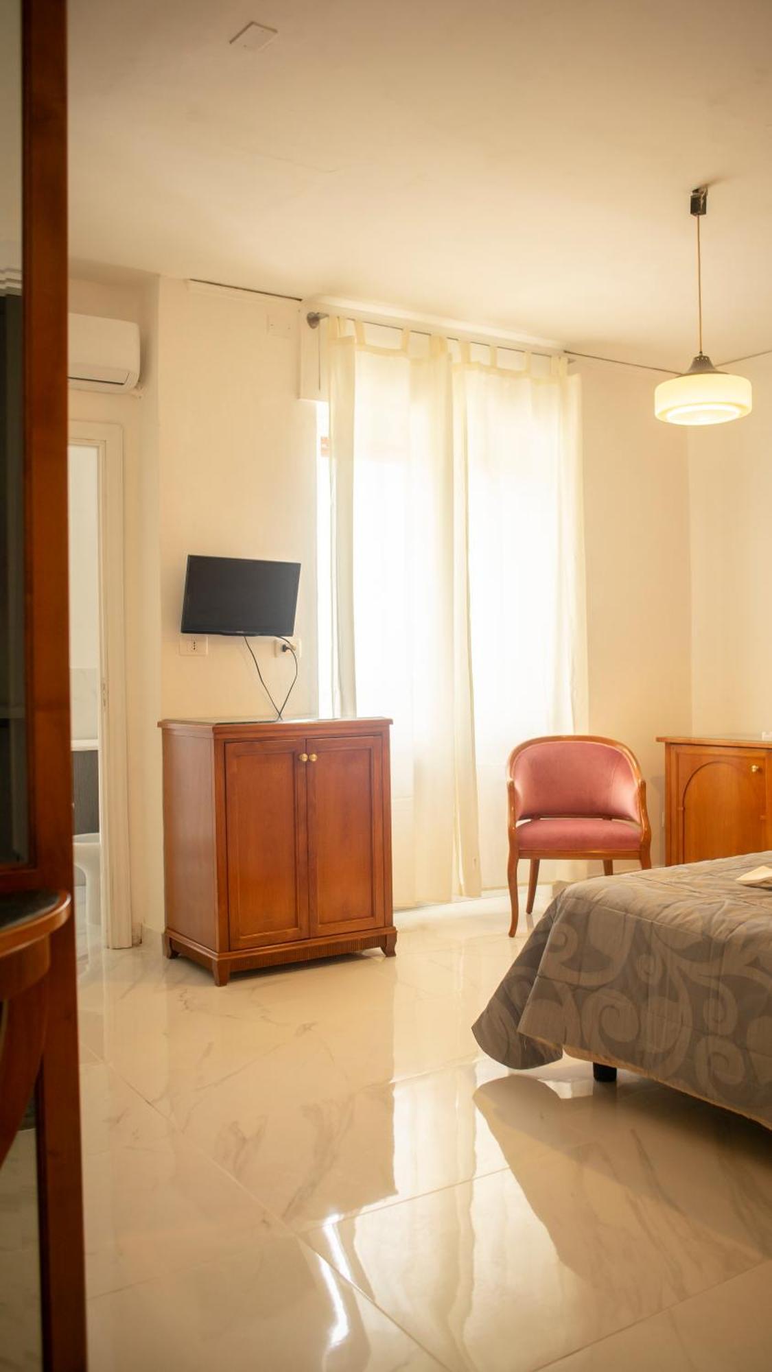 Hotel Sinuessa Terme Mondragone Exteriér fotografie